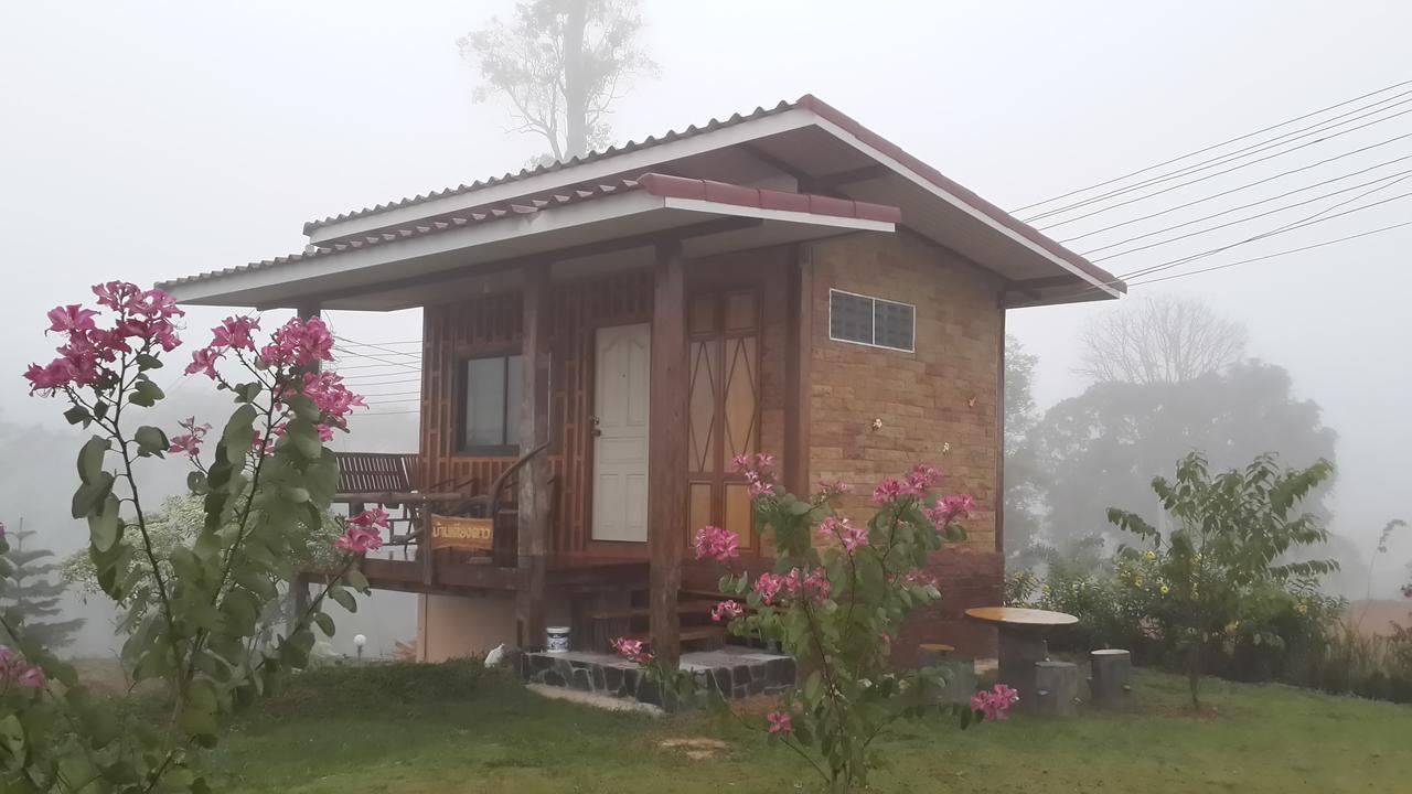 Phu Aram Khao Kho Resort Bagian luar foto